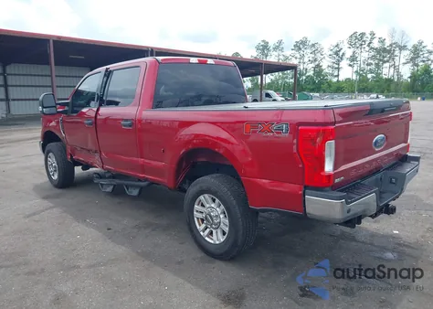2019 Ford F-250 Xlt z USA, uszkodzony, nr VIN 1FT7W2B60KEC57384